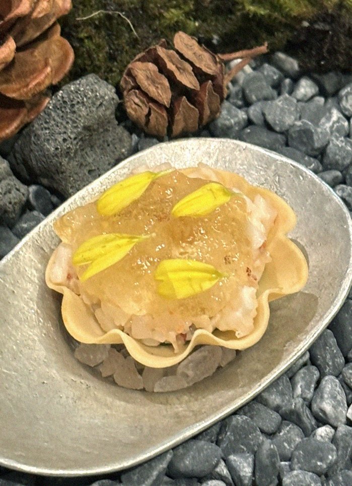 GOWOOGA Gangnam·Yeoksam · fresh Hanwoo beef tartare (yukhoe)
