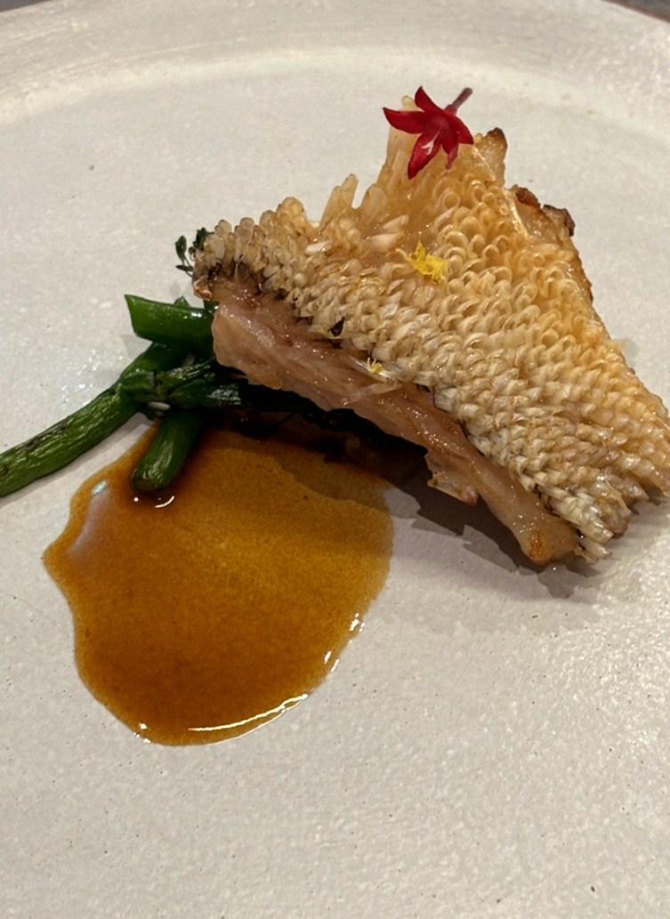 GOWOOGA Gangnam·Yeoksam · a plated course of Hanwoo beef