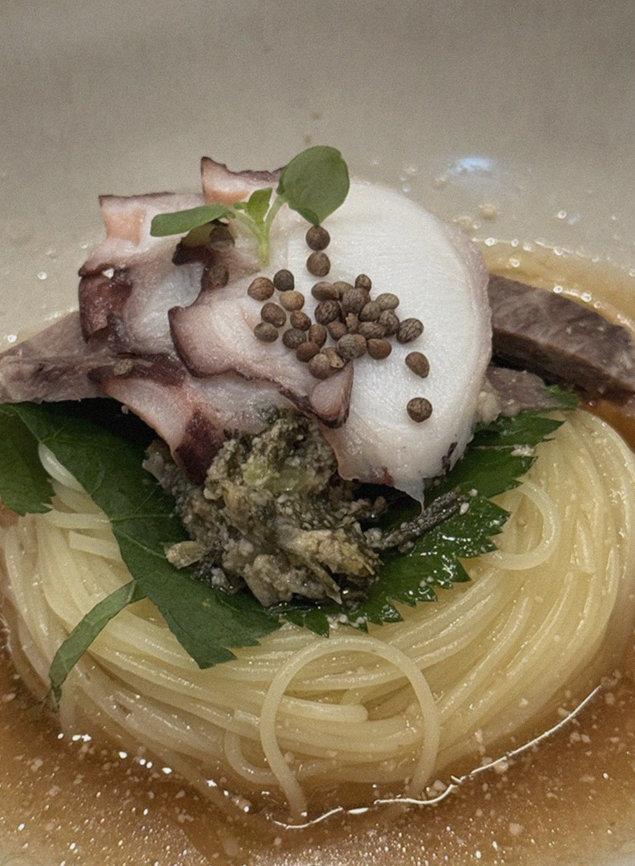 고우가 역삼점 강남 · 강남 한우오마카세 강남 룸식당 · 한 접시씩 정성껏 플레이팅된 한우 코스 요리
