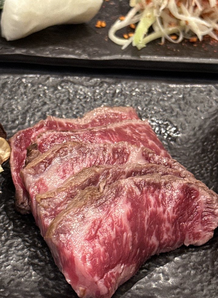 고우가 역삼점 강남 · 강남 한우오마카세 강남 룸식당 · 마블링이 살아있는 프리미엄 한우 쇼잉
