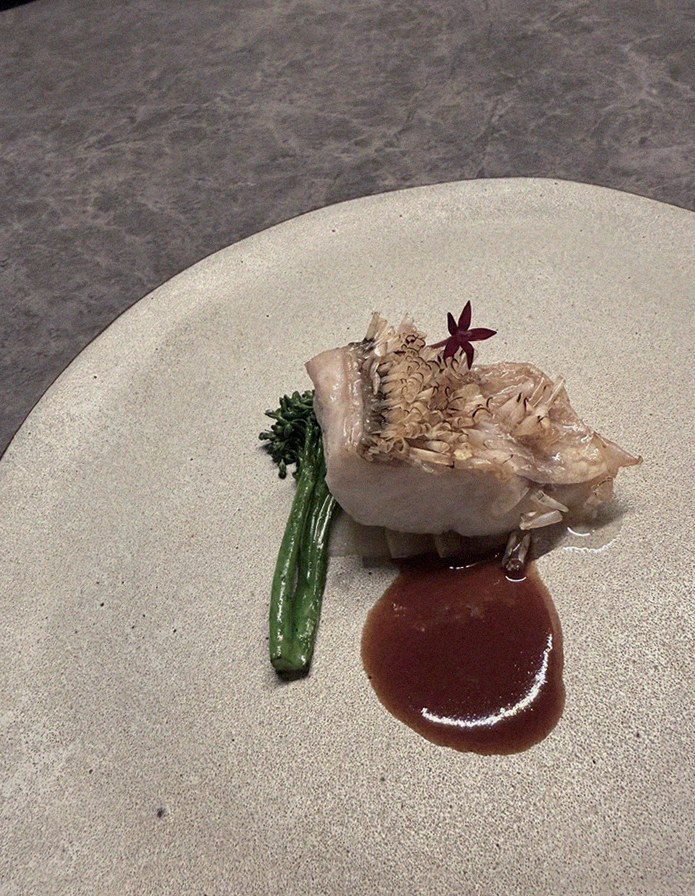 GOWOOGA Yeouido · a plated course of Hanwoo beef