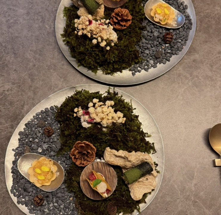 고우가 여의도점 · 여의도 룸식당 더현대서울 맛집 · 신선한 한우 육회