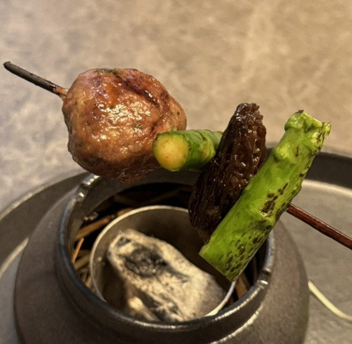 고우가 여의도점 · 여의도 룸식당 더현대서울 맛집 · 한 접시씩 정성껏 플레이팅된 한우 코스 요리