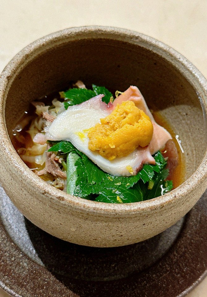 WOOARA Gwanghwamun · fresh Hanwoo beef tartare (yukhoe)