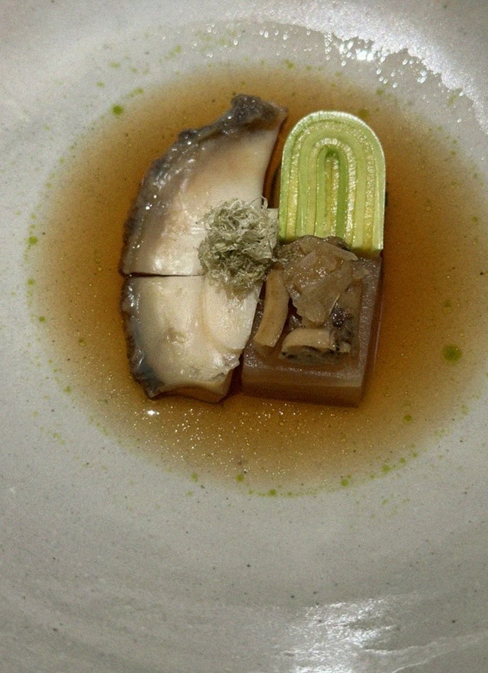 WOOARA Gwanghwamun · a plated course of Hanwoo beef