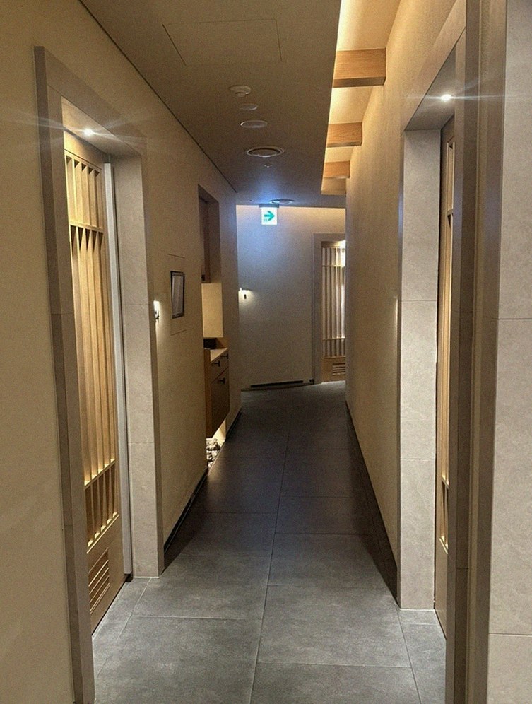 WOOARA Gwanghwamun · a private dining room — every table is a private room