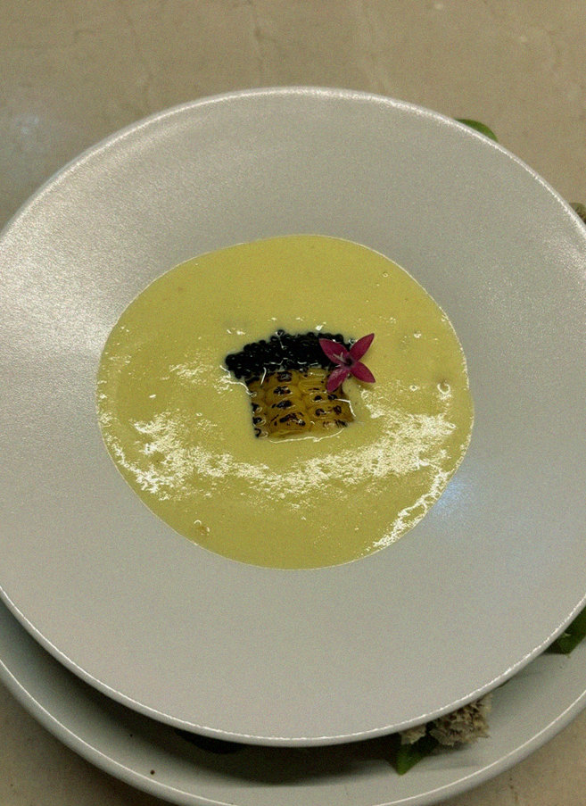WOOARA Gwanghwamun · a plated course of Hanwoo beef