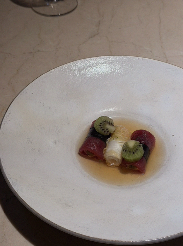 WOOARA Gwanghwamun · a plated course of Hanwoo beef