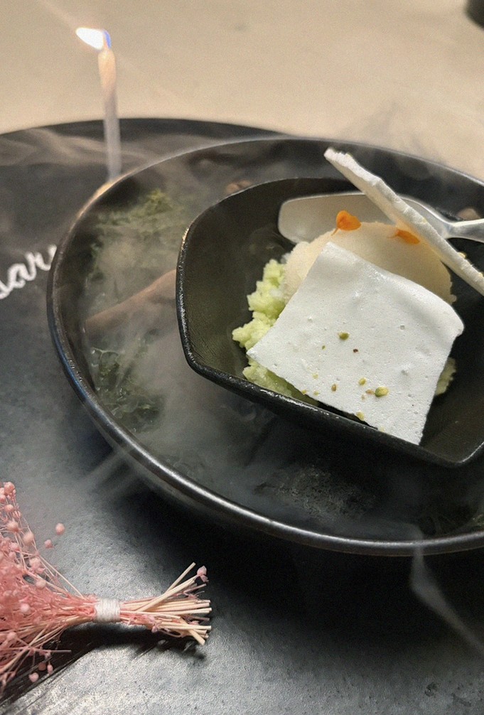 WOOARA Gwanghwamun · fresh Hanwoo beef tartare (yukhoe)
