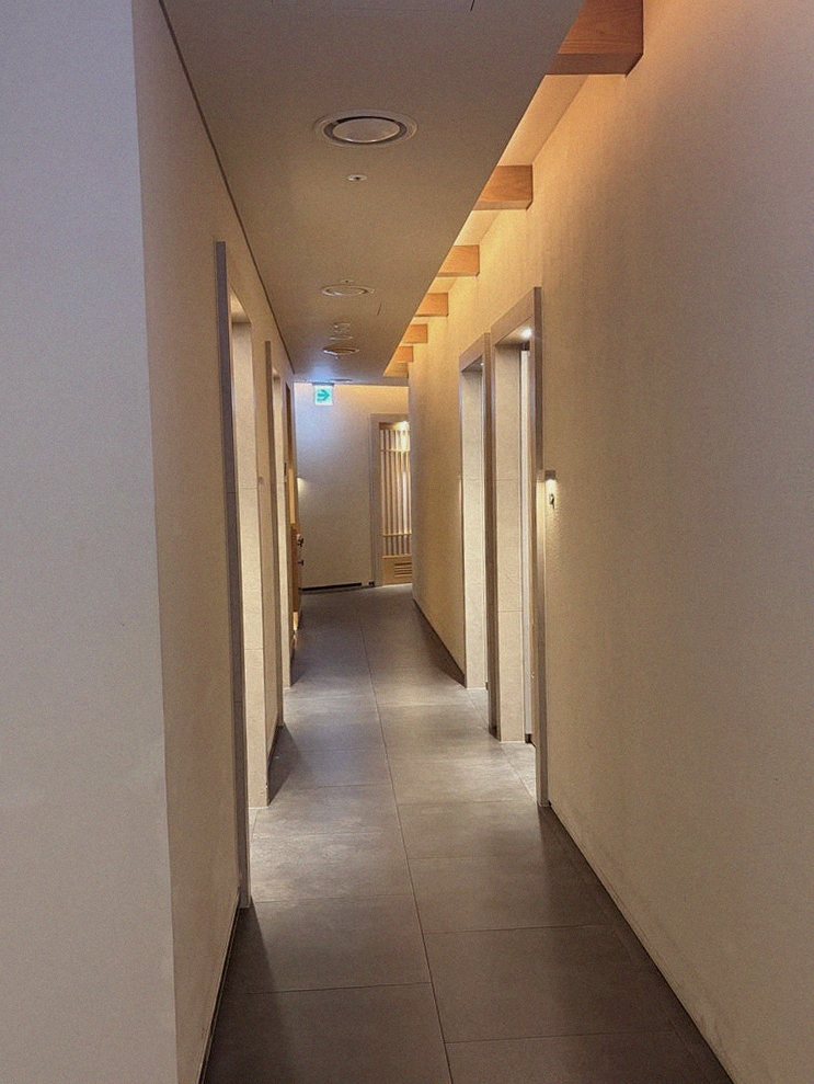 WOOARA Gwanghwamun · a private dining room — every table is a private room