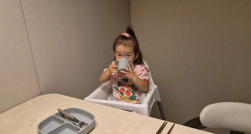 우아라 여의도점 · 여의도 룸식당 여의도 맛집 · 식사 코스와 곁들임