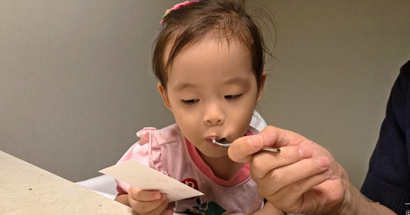 우아라 여의도점 · 여의도 룸식당 여의도 맛집 · 식사 코스와 곁들임