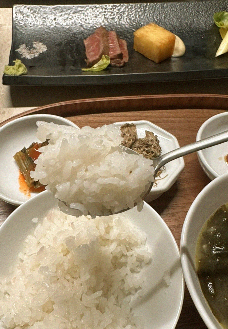 WOOARA Yeouido · 食事コースとお供