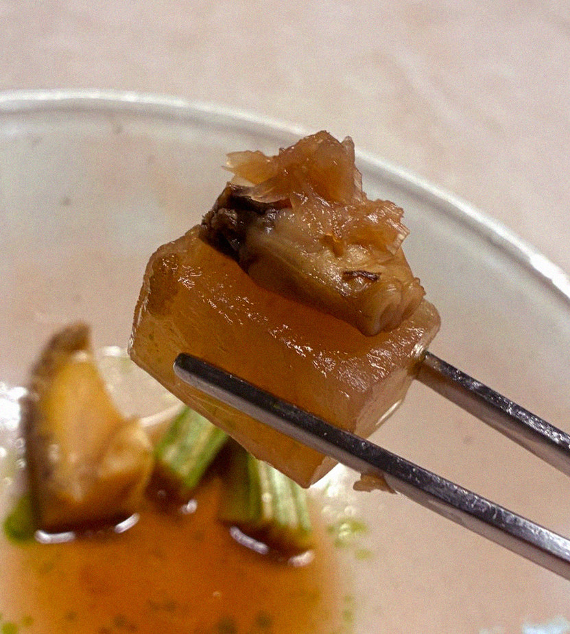 WOOARA Yeouido · a plated course of Hanwoo beef