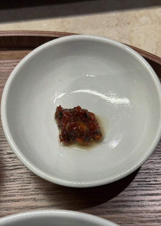 우아라 여의도점 · 여의도 룸식당 여의도 맛집 · 신선한 한우 육회