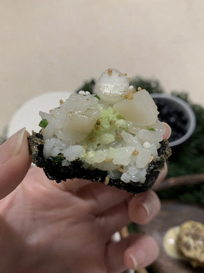 우아라 여의도점 · 여의도 룸식당 여의도 맛집 · 신선한 한우 육회