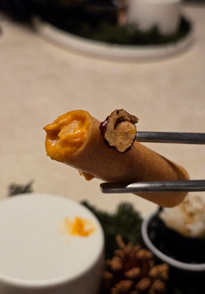 우아라 여의도점 · 여의도 룸식당 여의도 맛집 · 신선한 한우 육회