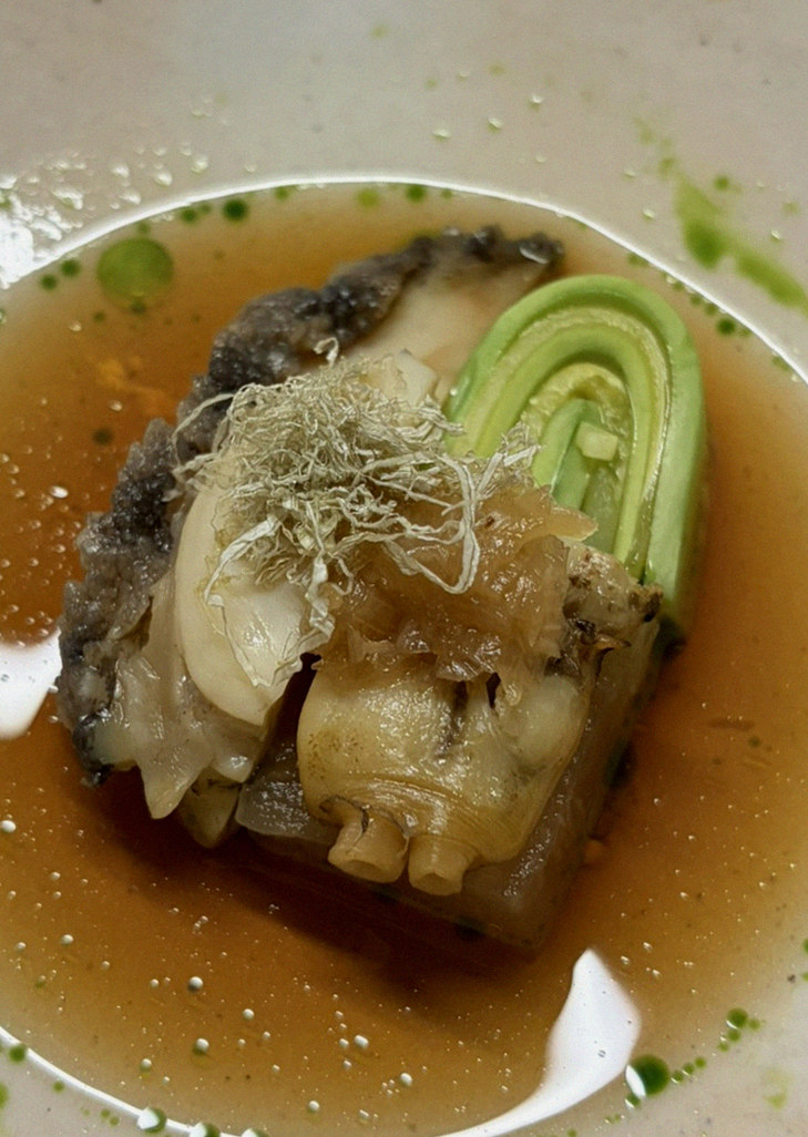 WOOARA Yeouido · 套餐中搭配的海鲜料理