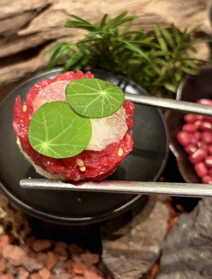 우하나 종각역점 · 광화문 맛집 종각 맛집 · 신선한 한우 육회