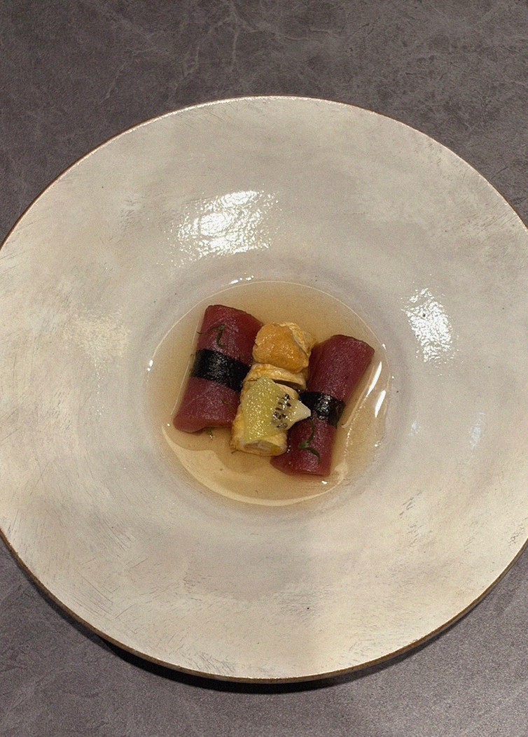 우하나 종각역점 · 광화문 맛집 종각 맛집 · 한 접시씩 정성껏 플레이팅된 한우 코스 요리