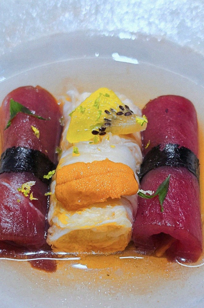 WOOHANA Jonggak · the rice course with accompaniments