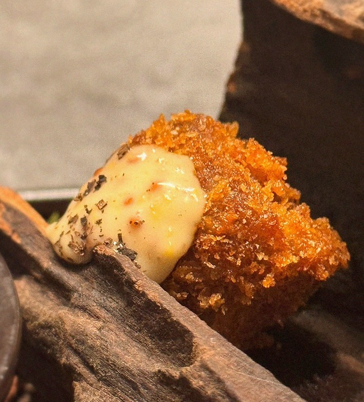 WOOHANA Jonggak · fresh Hanwoo beef tartare (yukhoe)