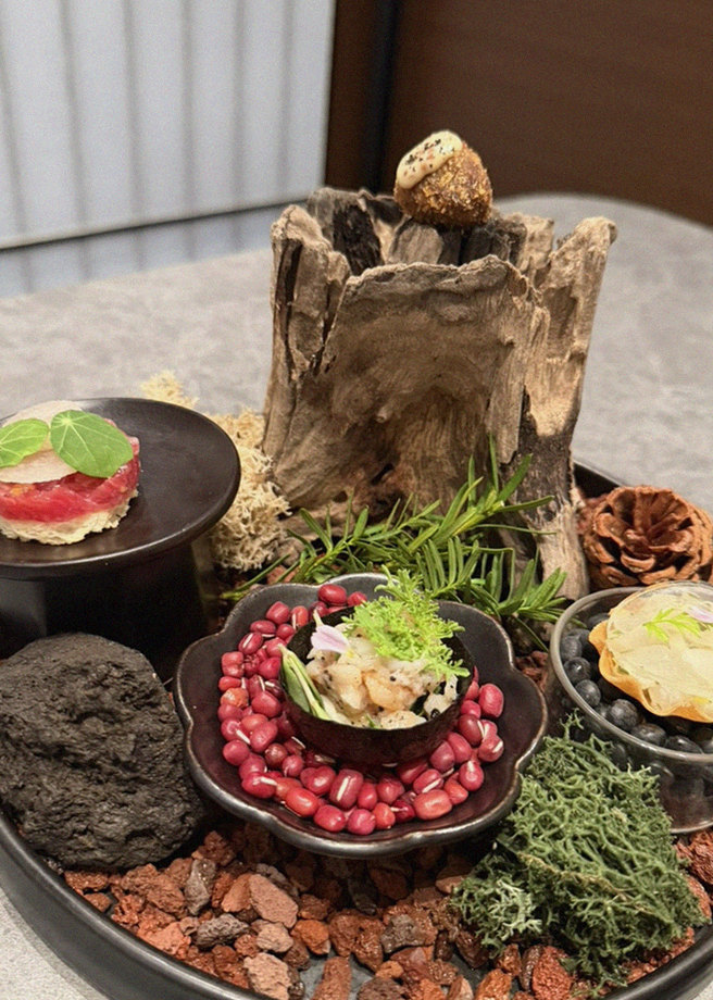 우하나 종각역점 · 광화문 맛집 한우오마카세 · 신선한 한우 육회