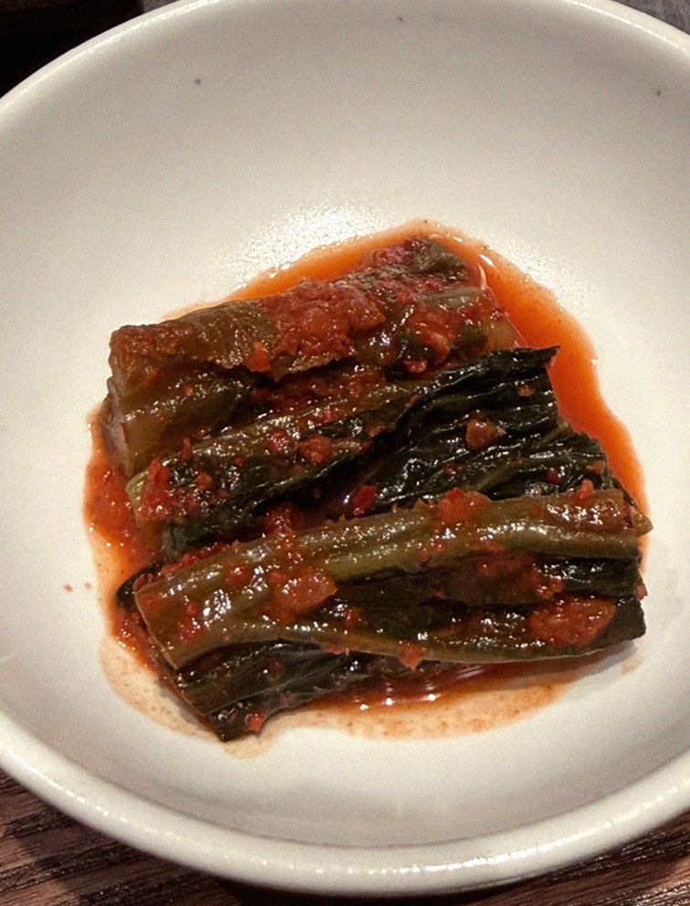 우하나 종각역점 · 광화문 맛집 한우오마카세 · 한 접시씩 정성껏 플레이팅된 한우 코스 요리