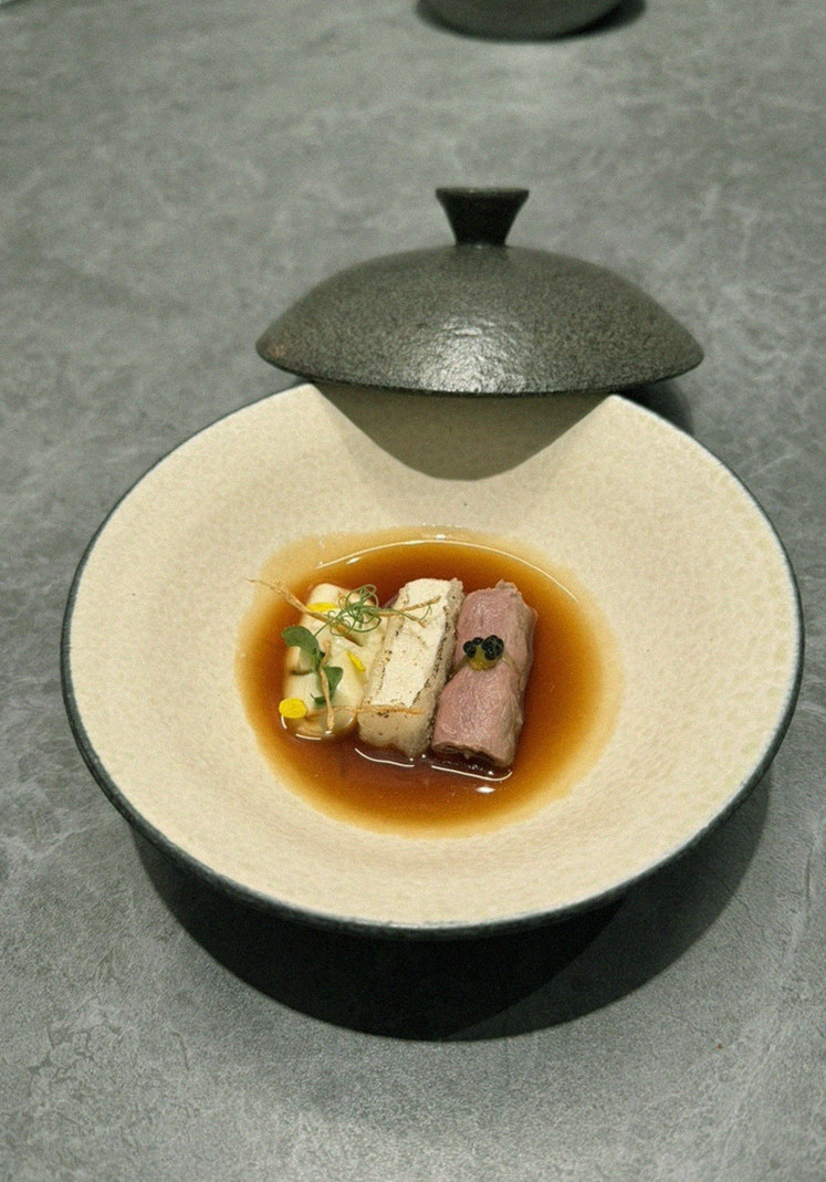 WOOHANA Jonggak · a plated course of Hanwoo beef