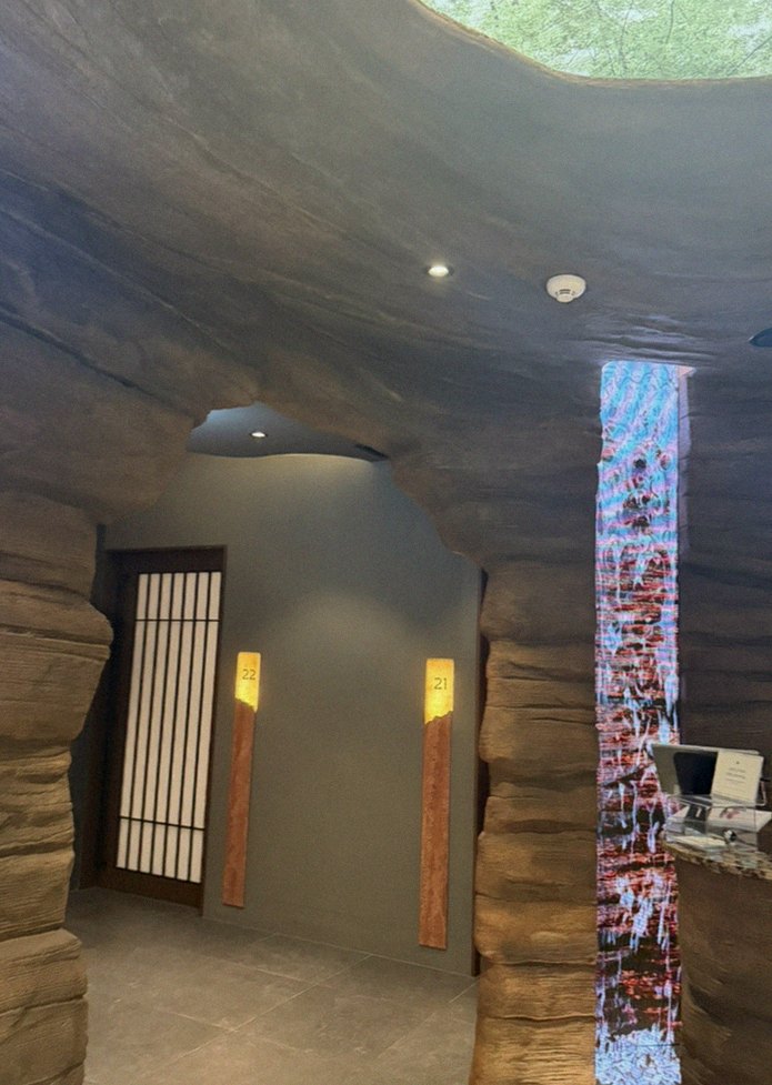 WOOHANA Jonggak · a private dining room — every table is a private room