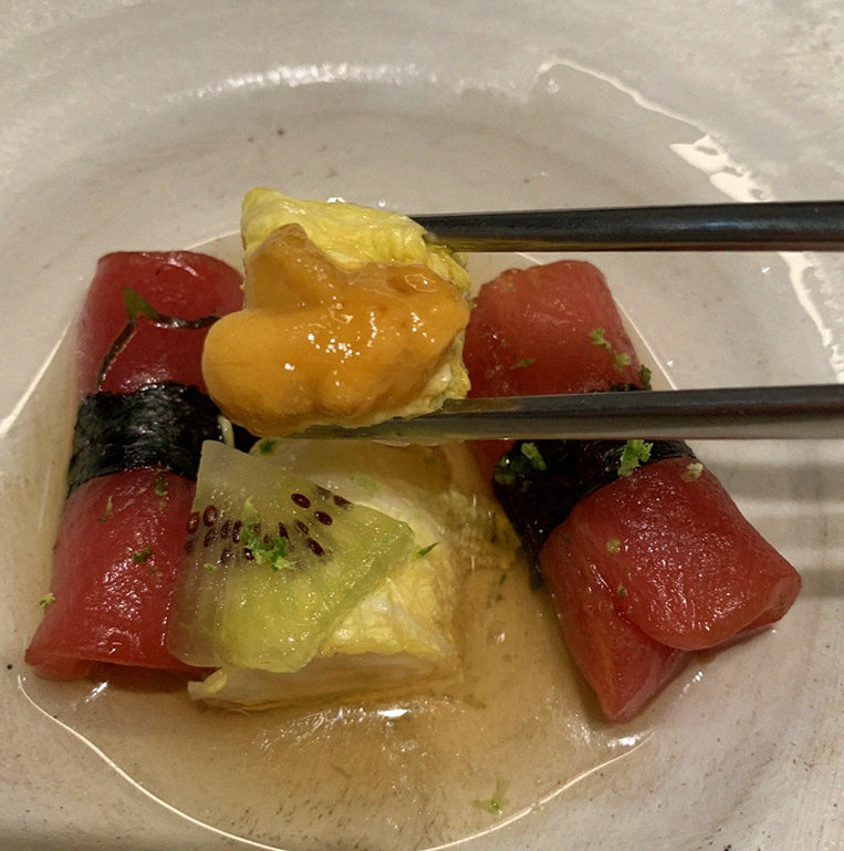 WOOHANA Jonggak · 新鲜韩牛生拌牛肉