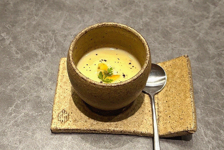 우하나 종각역점 · 종각 맛집 광화문 맛집 · 따뜻하게 마무리하는 국물 요리