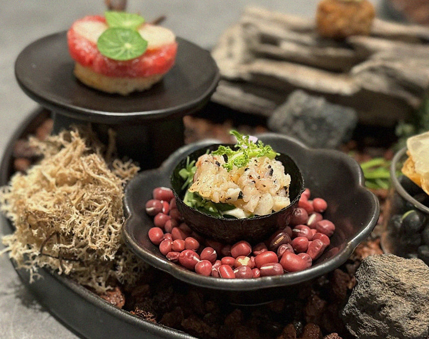 우하나 종각역점 · 종각 맛집 광화문 맛집 · 시그니처 한우 쇼잉 — 진열함에 담긴 마블링 한우와 캐비아