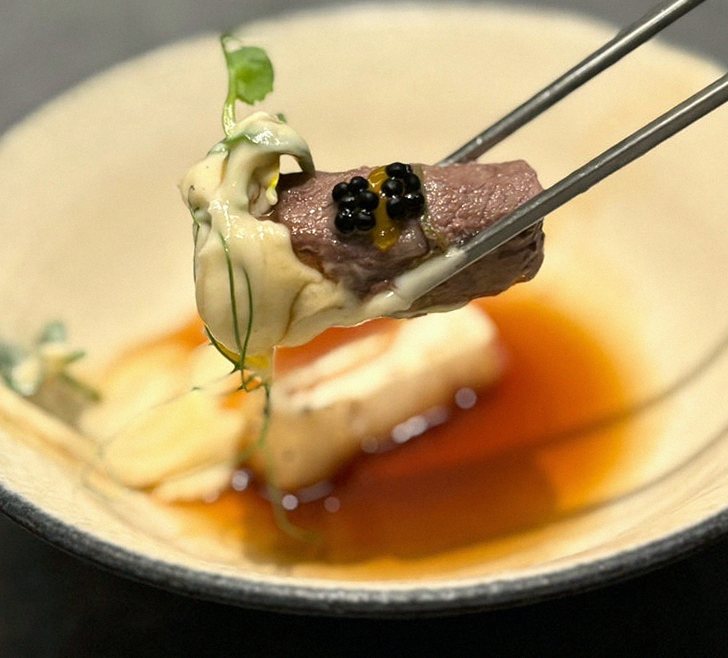 우하나 종각역점 · 종각 맛집 광화문 맛집 · 한 접시씩 정성껏 플레이팅된 한우 코스 요리