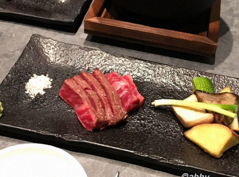 WOOHANA Yeouido · fresh Hanwoo beef tartare (yukhoe)