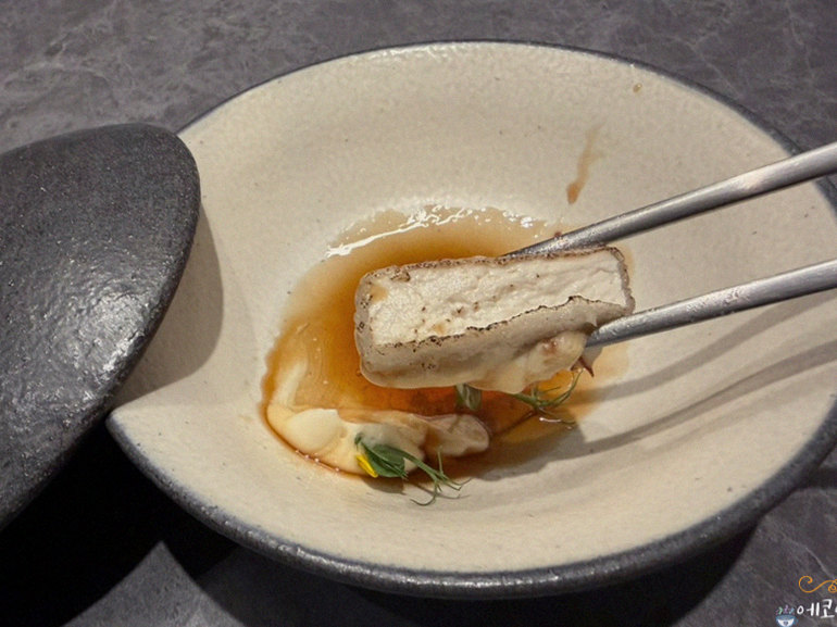 WOOHANA Yeouido · 主食与配菜