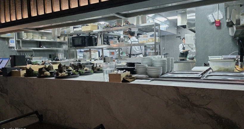 WOOHANA Yeouido · the full Hanwoo omakase table