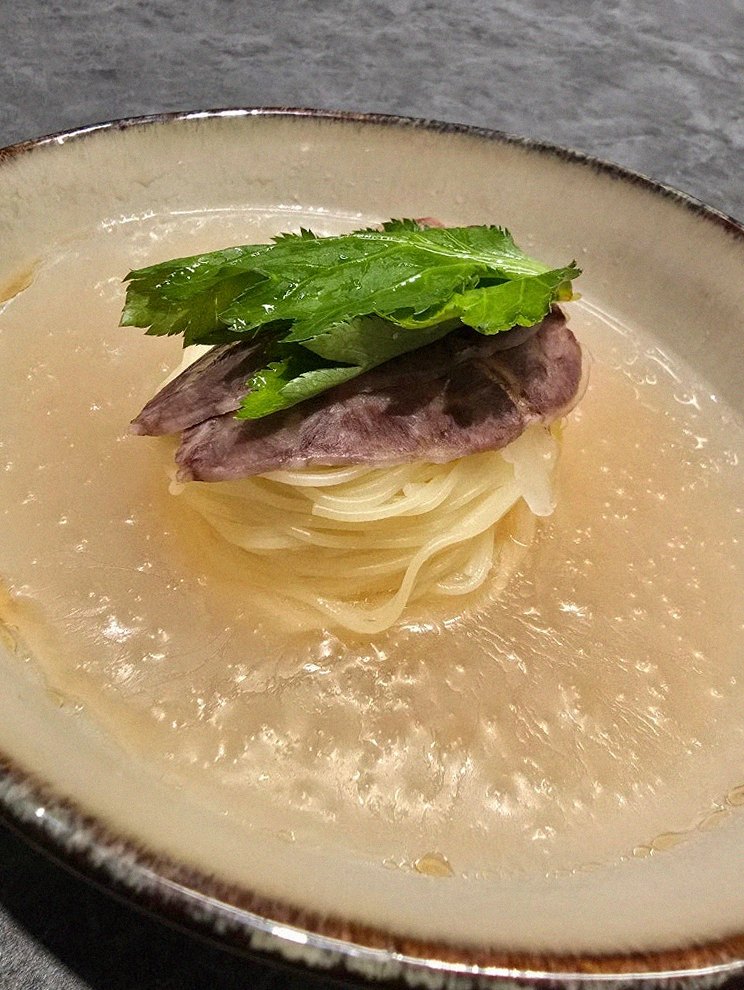 WOOHANA Yeouido · a warm soup to finish the course
