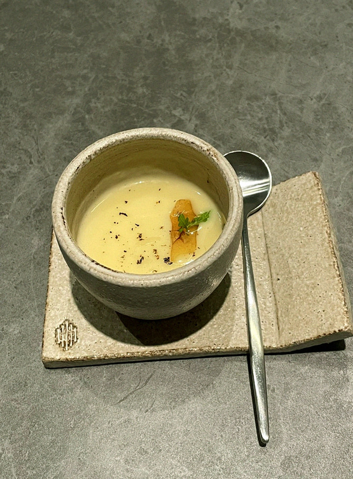 우하나 여의도점 · 여의도 룸식당 여의도 맛집 · 따뜻하게 마무리하는 국물 요리