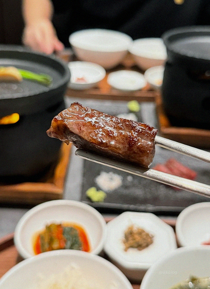 WOOHANA Yeouido · 備長炭で焼き上げる韓牛