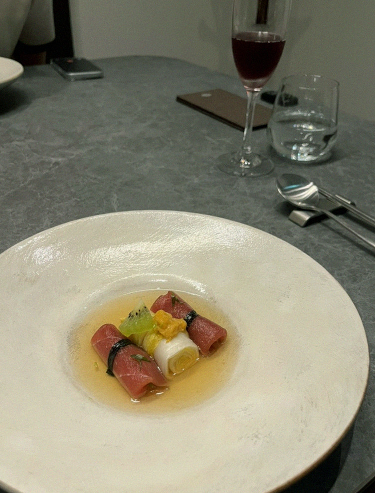 WOOHANA Yeouido · a plated course of Hanwoo beef
