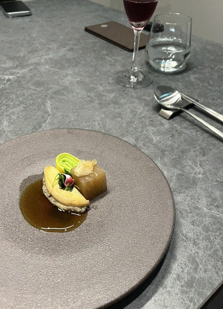 WOOHANA Yeouido · a plated course of Hanwoo beef