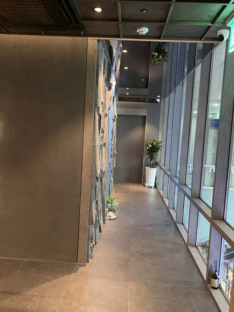 WOOHANA Yeouido · restaurant entrance and signage
