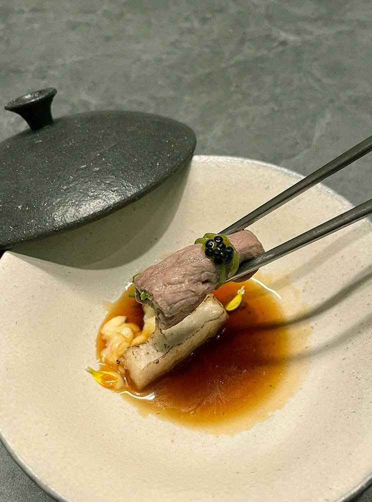 WOOHANA Yeouido · a plated course of Hanwoo beef
