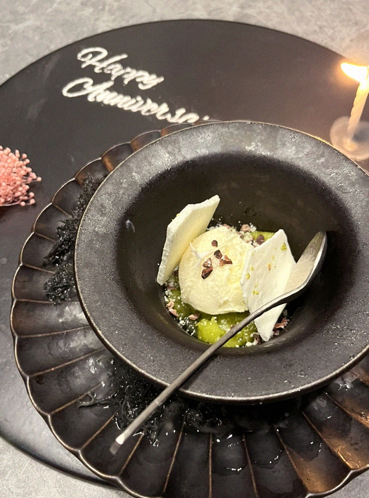 WOOHANA Yeouido · a plated course of Hanwoo beef