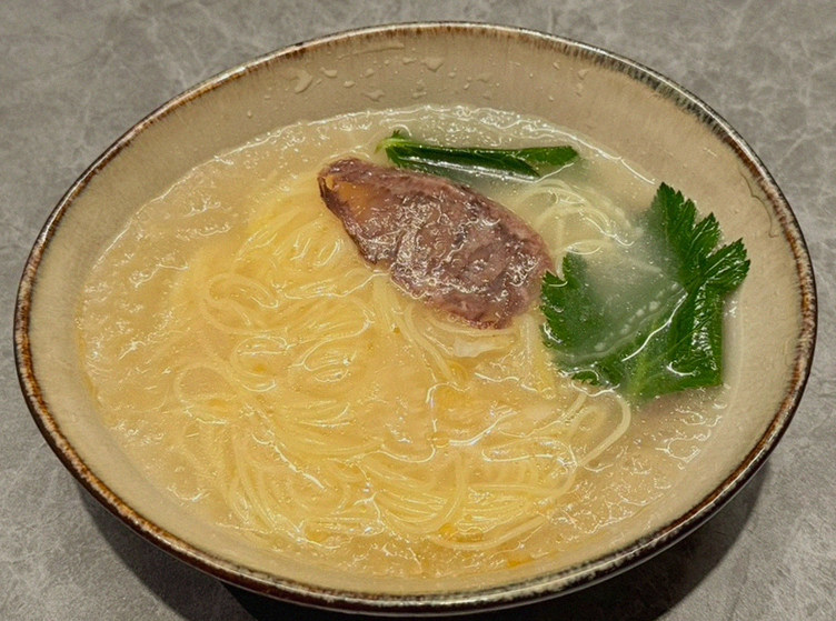 WOOHANA Yeouido · 締めの温かいスープ
