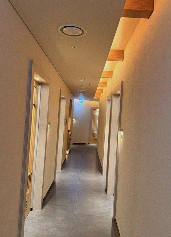 WOOARA Gwanghwamun · a private dining room — every table is a private room