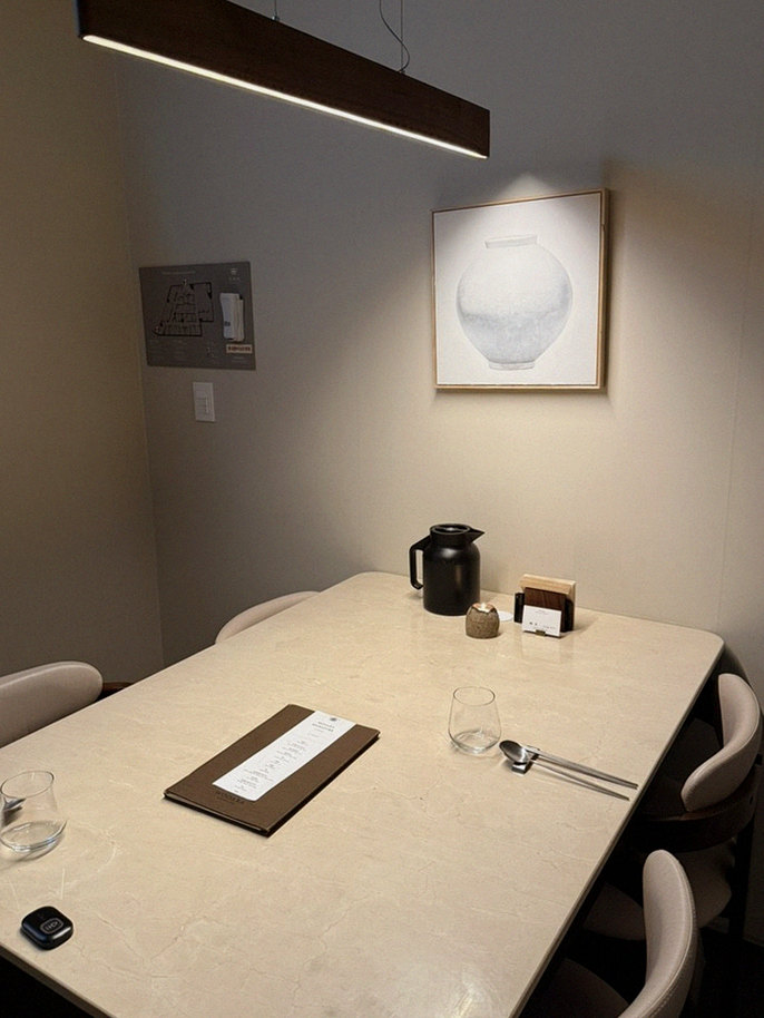 WOOARA Gwanghwamun · a private dining room — every table is a private room