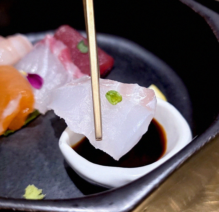 DAEBOJUNG City Hall · seafood course served alongside the beef