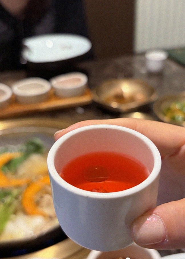 대보정 여의도점 · 더현대서울 맛집 · 따뜻하게 마무리하는 국물 요리